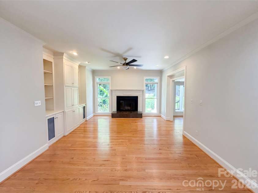 5309 Lancelot Drive, Charlotte, NC 28270.  MLS# CAR4390169, YatesRealty ID 39214. 