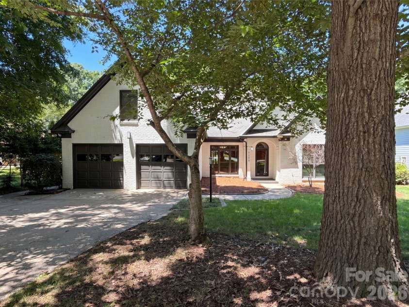 5309 Lancelot Drive, Charlotte, NC 28270.  MLS# CAR4390169, YatesRealty ID 39214. 