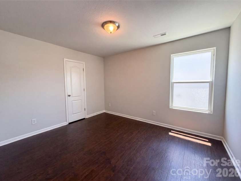 4034 Rosfield Drive, Charlotte, NC 28214.  MLS# CAR4390832, YatesRealty ID 39216. 