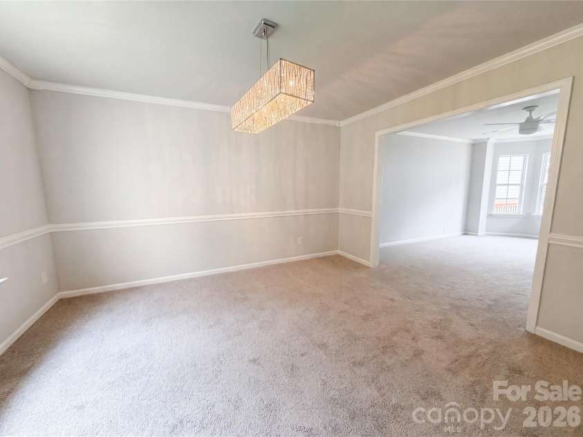 4024 Fifendrum Lane, Charlotte, NC 28216.  MLS# CAR4392269, YatesRealty ID 39219. 