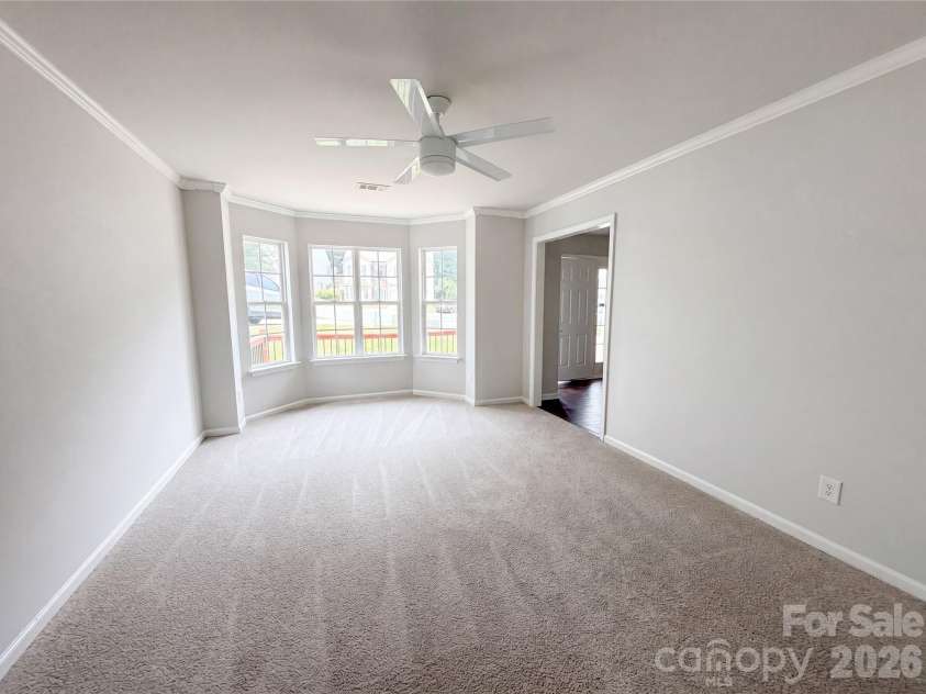 4024 Fifendrum Lane, Charlotte, NC 28216.  MLS# CAR4392269, YatesRealty ID 39219. 