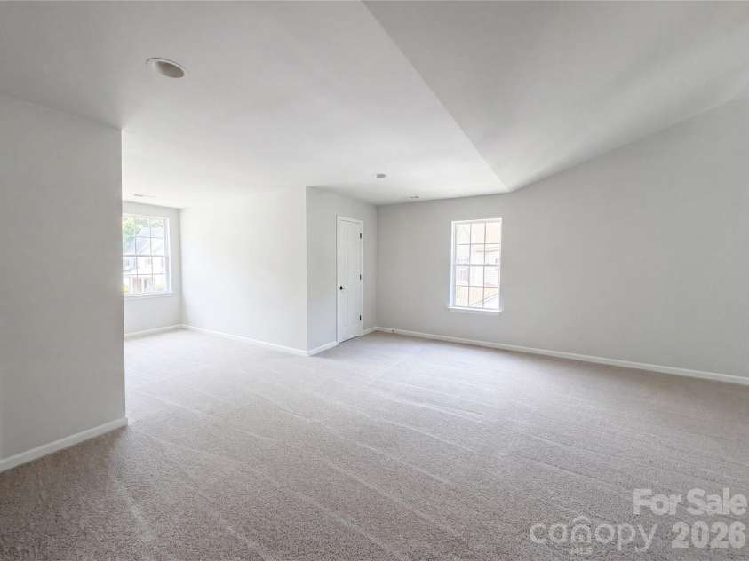 4024 Fifendrum Lane, Charlotte, NC 28216.  MLS# CAR4392269, YatesRealty ID 39219. 