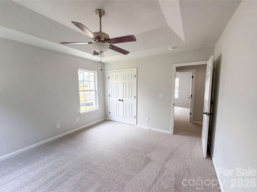 4024 Fifendrum Lane, Charlotte, NC 28216.  MLS# CAR4392269, YatesRealty ID 39219. 