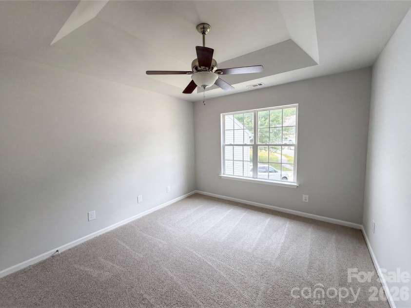 4024 Fifendrum Lane, Charlotte, NC 28216.  MLS# CAR4392269, YatesRealty ID 39219. 