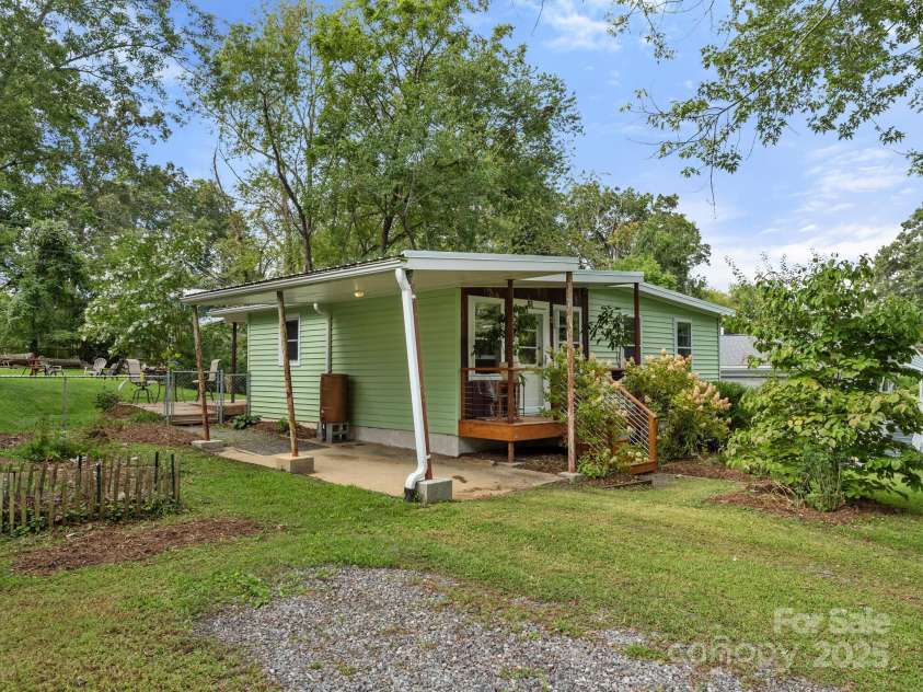 12 Rex Drive, Asheville, NC 28806.  MLS# CAR4299287, YatesRealty ID 3922. Carport & Off-Street Parking