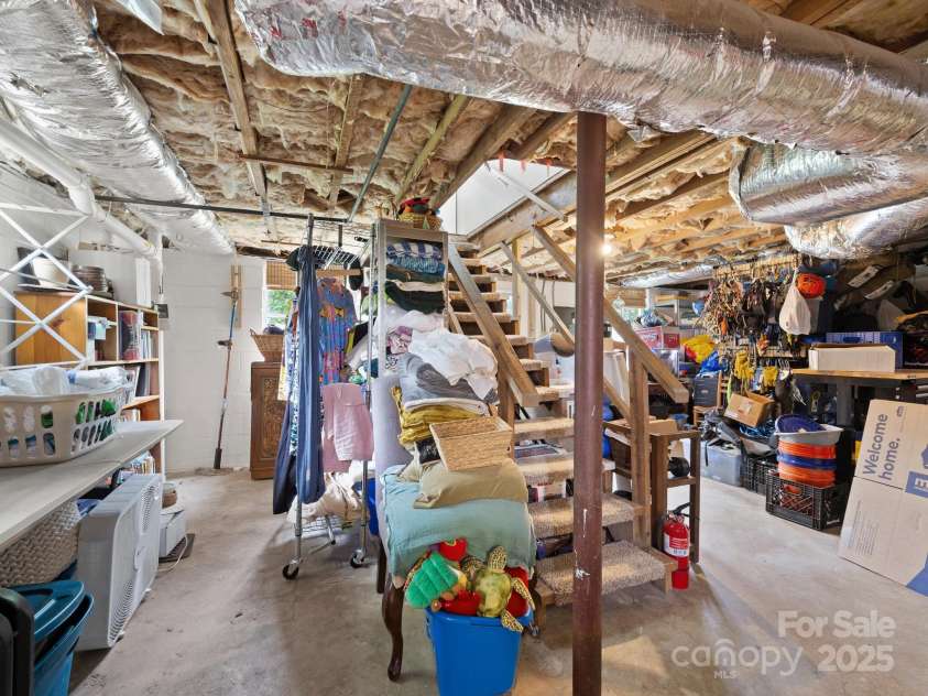 12 Rex Drive, Asheville, NC 28806.  MLS# CAR4299287, YatesRealty ID 3922. Tons of Storage