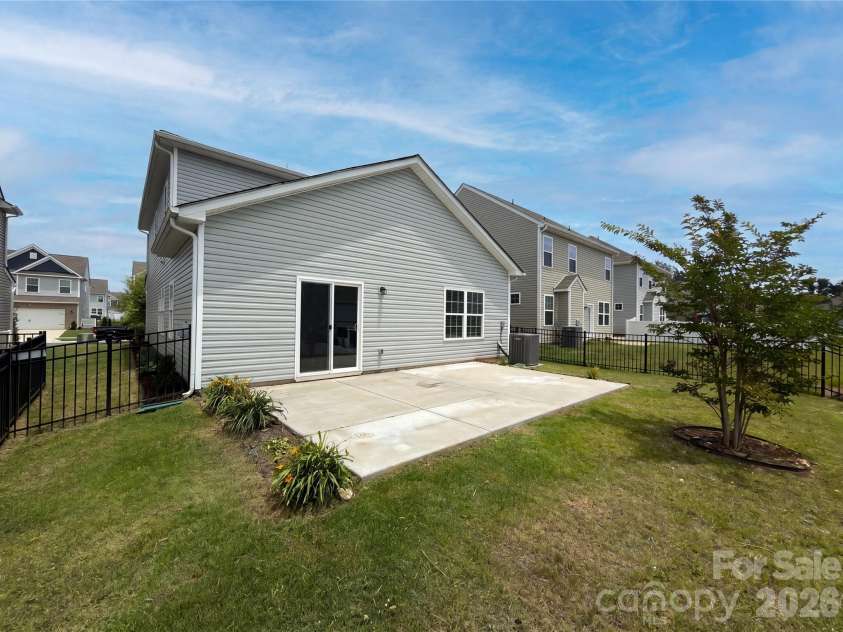 7725 Sea Turtle Way, Lancaster, SC 29720.  MLS# CAR4392396, YatesRealty ID 39220. 