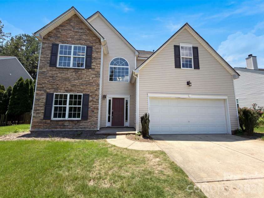 1959 Trace Creek Drive, Waxhaw, NC 28173.  MLS# CAR4393569, YatesRealty ID 39221. 