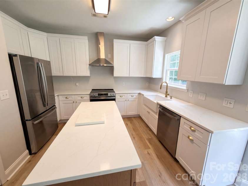 1959 Trace Creek Drive, Waxhaw, NC 28173.  MLS# CAR4393569, YatesRealty ID 39221. 