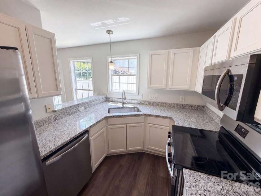 3831 Mohawk Court, Charlotte, NC 28215.  MLS# CAR4395683, YatesRealty ID 39222. Staged Photo