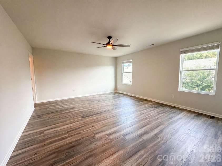 617 Heather Glen Crest, Rock Hill, SC 29732.  MLS# CAR4395720, YatesRealty ID 39224. 