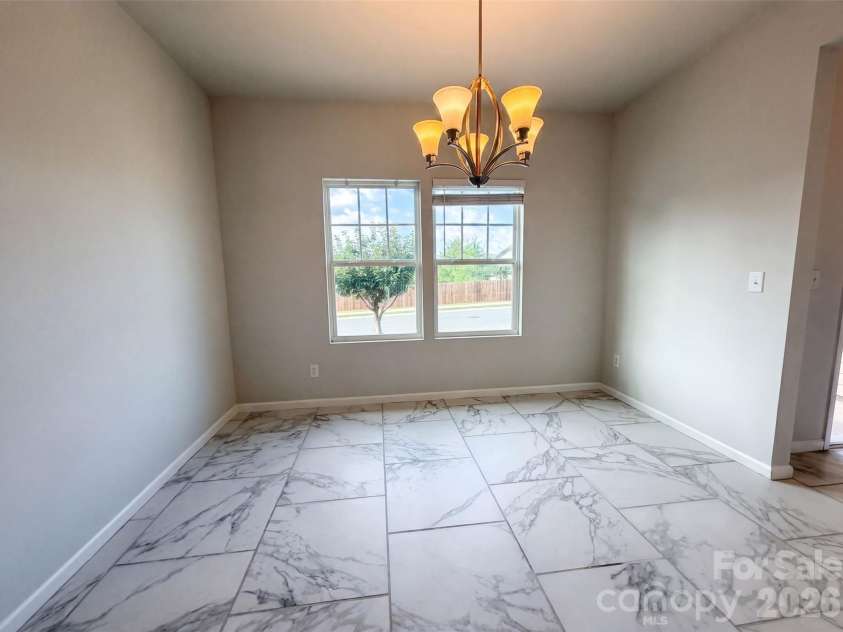 617 Heather Glen Crest, Rock Hill, SC 29732.  MLS# CAR4395720, YatesRealty ID 39224. 