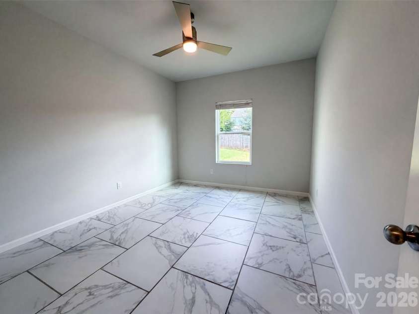 617 Heather Glen Crest, Rock Hill, SC 29732.  MLS# CAR4395720, YatesRealty ID 39224. 