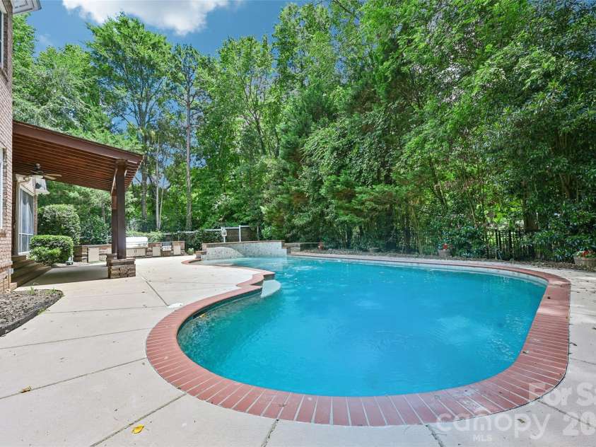 100 Mary Mack Lane, Fort Mill, SC 29715.  MLS# CAR4397090, YatesRealty ID 39225. 