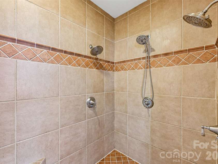 100 Mary Mack Lane, Fort Mill, SC 29715.  MLS# CAR4397090, YatesRealty ID 39225. 