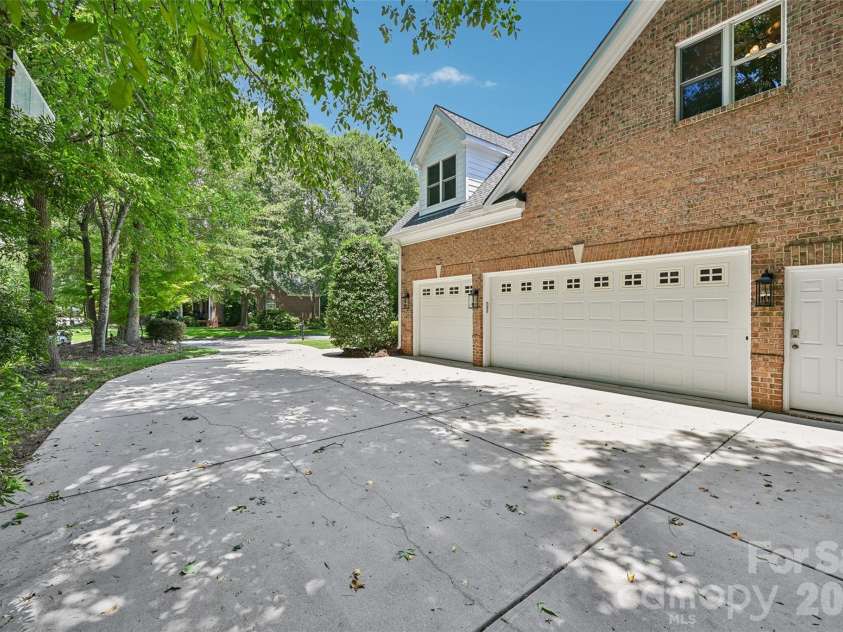 100 Mary Mack Lane, Fort Mill, SC 29715.  MLS# CAR4397090, YatesRealty ID 39225. 