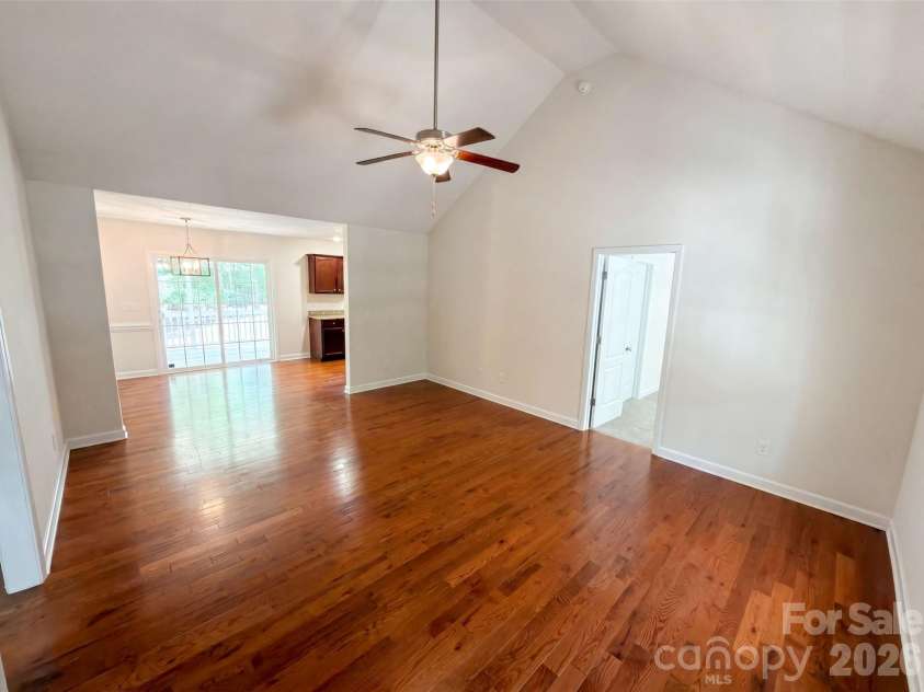494 Hall Spencer Road, Catawba, SC 29704.  MLS# CAR4397971, YatesRealty ID 39226. 