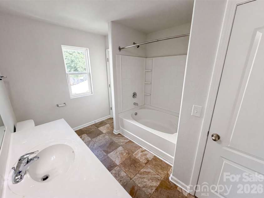 8222 Gabon Court, Charlotte, NC 28215.  MLS# CAR4400999, YatesRealty ID 39229. 
