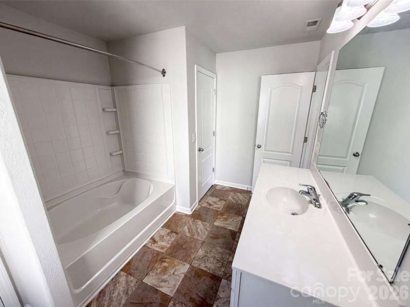 8222 Gabon Court, Charlotte, NC 28215.  MLS# CAR4400999, YatesRealty ID 39229. 