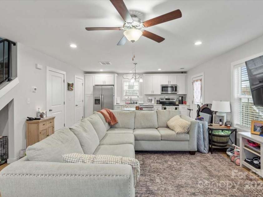 305 Wingate Court, Shelby, NC 28152.  MLS# CAR4220268, YatesRealty ID 3923. 