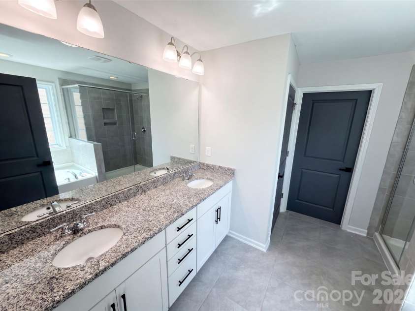 7020 Chrysanthemum Road, Lancaster, SC 29720.  MLS# CAR4401029, YatesRealty ID 39230. 