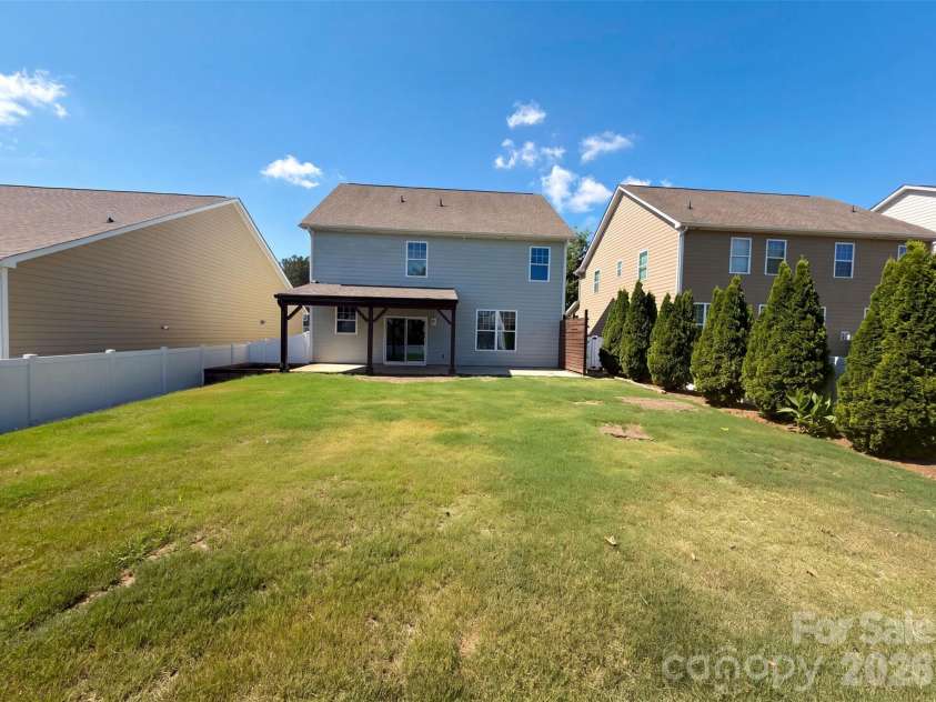 7020 Chrysanthemum Road, Lancaster, SC 29720.  MLS# CAR4401029, YatesRealty ID 39230. 