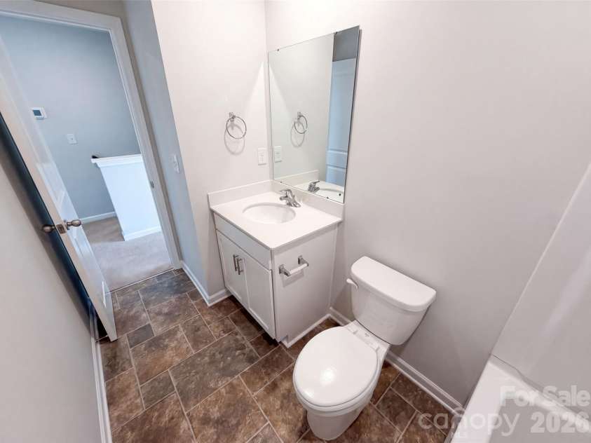 7244 Finnigan Road, Charlotte, NC 28215.  MLS# CAR4402476, YatesRealty ID 39232. 