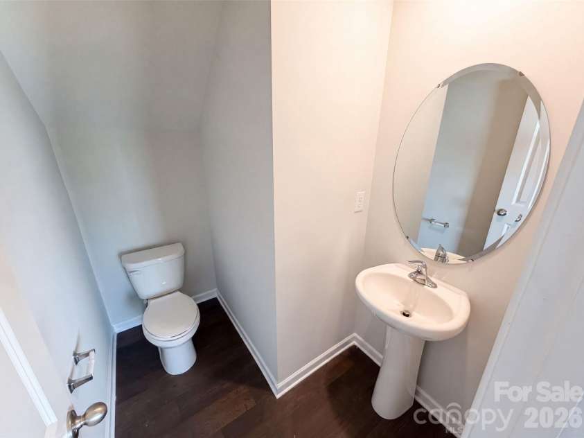 7244 Finnigan Road, Charlotte, NC 28215.  MLS# CAR4402476, YatesRealty ID 39232. 