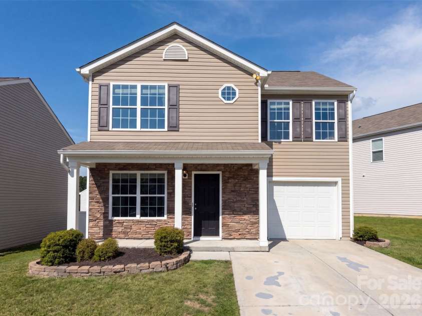 7244 Finnigan Road, Charlotte, NC 28215.  MLS# CAR4402476, YatesRealty ID 39232. 