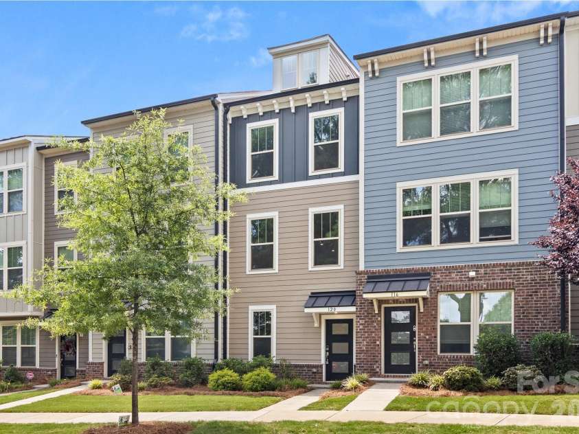 120 Judson Avenue, Charlotte, NC 28208.  MLS# CAR4393574, YatesRealty ID 39234. 