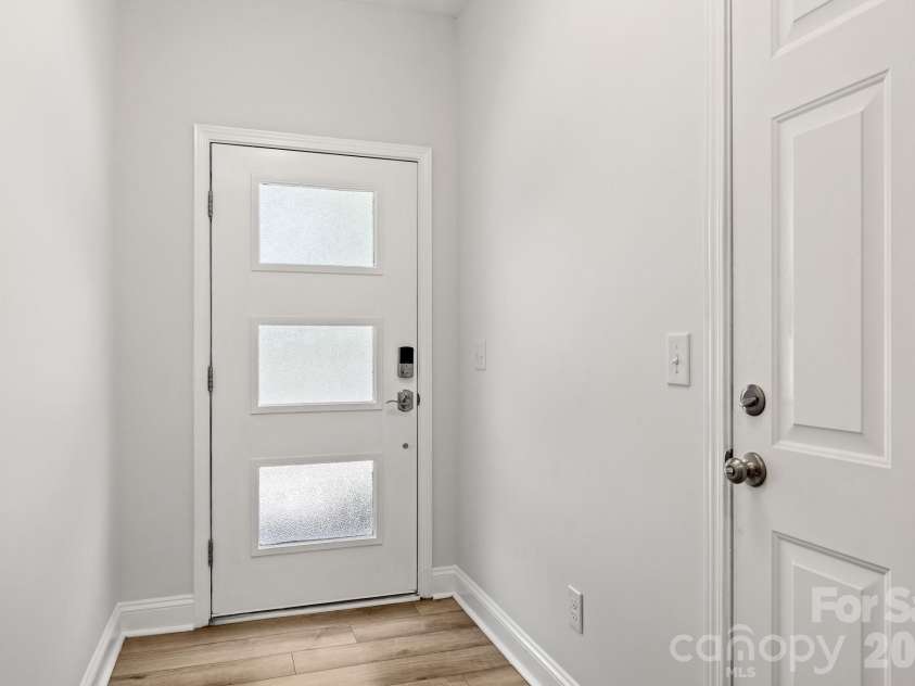 120 Judson Avenue, Charlotte, NC 28208.  MLS# CAR4393574, YatesRealty ID 39234. 