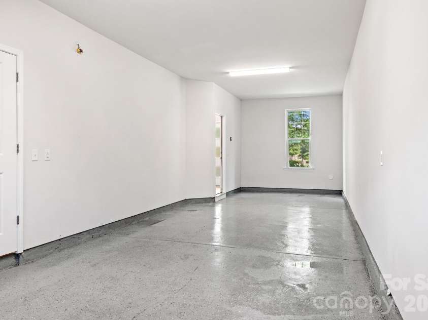 120 Judson Avenue, Charlotte, NC 28208.  MLS# CAR4393574, YatesRealty ID 39234. 