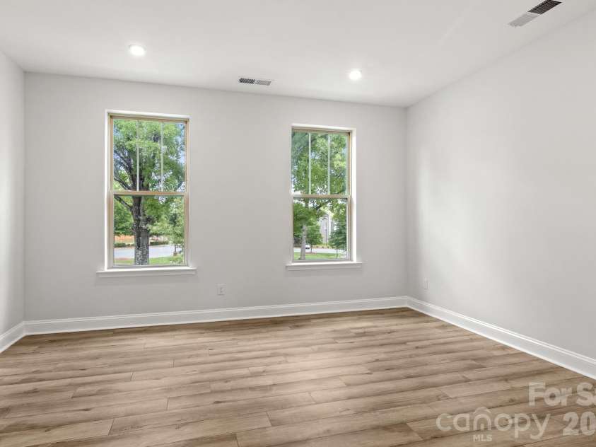120 Judson Avenue, Charlotte, NC 28208.  MLS# CAR4393574, YatesRealty ID 39234. 