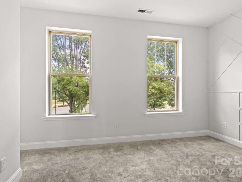 120 Judson Avenue, Charlotte, NC 28208.  MLS# CAR4393574, YatesRealty ID 39234. 