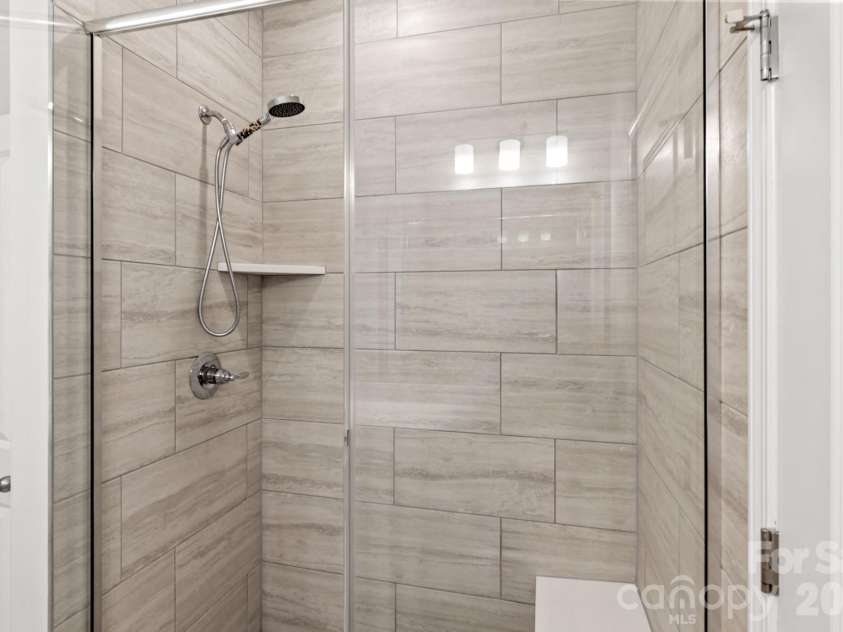 120 Judson Avenue, Charlotte, NC 28208.  MLS# CAR4393574, YatesRealty ID 39234. 