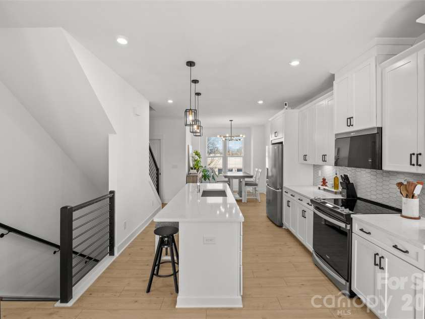 439 Blairhill Road, Charlotte, NC 28217.  MLS# CAR4337502, YatesRealty ID 3924. 