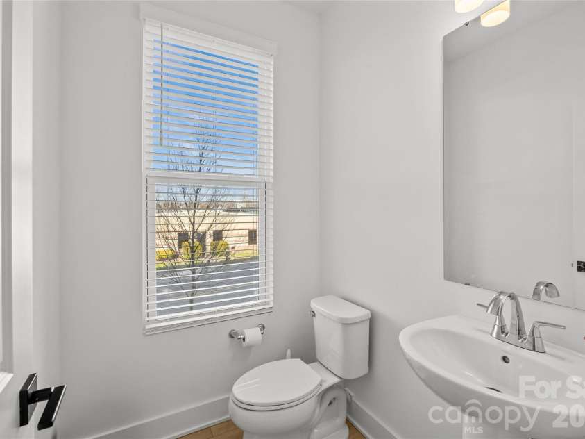 439 Blairhill Road, Charlotte, NC 28217.  MLS# CAR4337502, YatesRealty ID 3924. 