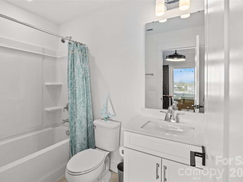 439 Blairhill Road, Charlotte, NC 28217.  MLS# CAR4337502, YatesRealty ID 3924. 