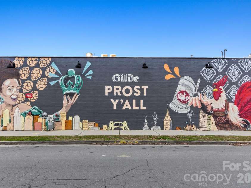 439 Blairhill Road, Charlotte, NC 28217.  MLS# CAR4337502, YatesRealty ID 3924. 