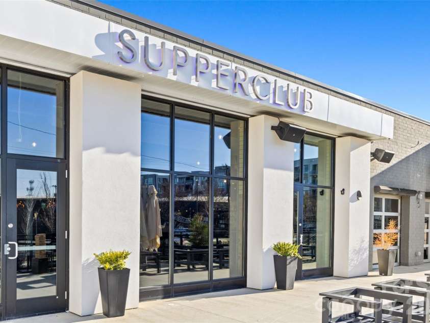 439 Blairhill Road, Charlotte, NC 28217.  MLS# CAR4337502, YatesRealty ID 3924. 