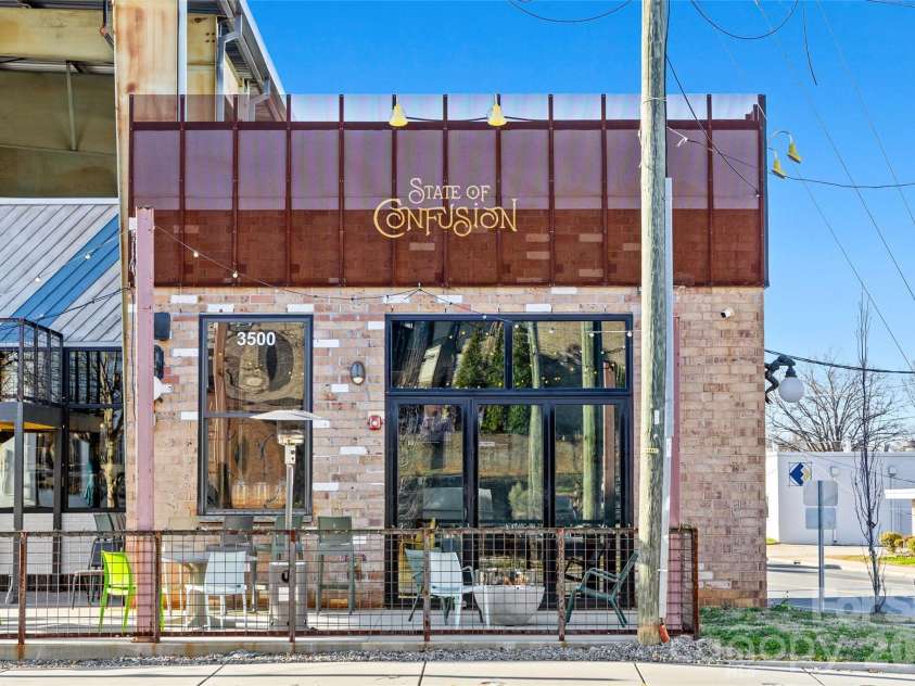 439 Blairhill Road, Charlotte, NC 28217.  MLS# CAR4337502, YatesRealty ID 3924. 