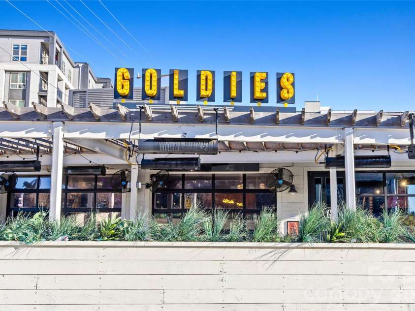 439 Blairhill Road, Charlotte, NC 28217.  MLS# CAR4337502, YatesRealty ID 3924. 