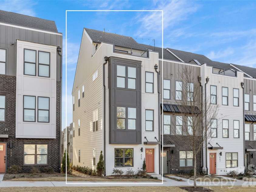 439 Blairhill Road, Charlotte, NC 28217.  MLS# CAR4337502, YatesRealty ID 3924. 
