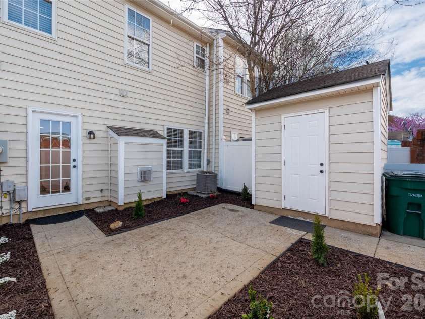 6931 Creft Circle, Indian Trail, NC 28079.  MLS# CAR4354969, YatesRealty ID 3924. 