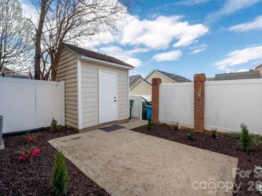 6931 Creft Circle, Indian Trail, NC 28079.  MLS# CAR4354969, YatesRealty ID 3924. 