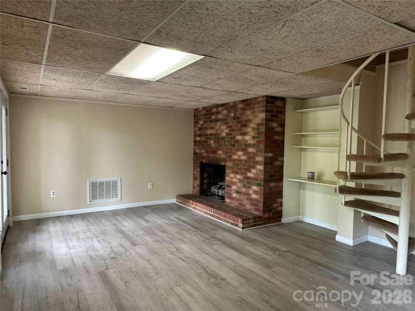 5212 Walter Starnes Place, Granite Falls, NC 28630.  MLS# CAR4380237, YatesRealty ID 39242. 