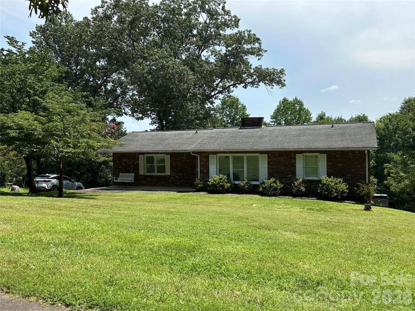 5212 Walter Starnes Place, Granite Falls, NC 28630.  MLS# CAR4380237, YatesRealty ID 39242. 