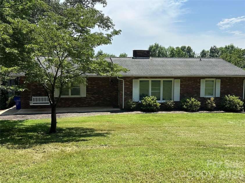 5212 Walter Starnes Place, Granite Falls, NC 28630.  MLS# CAR4380237, YatesRealty ID 39242. 