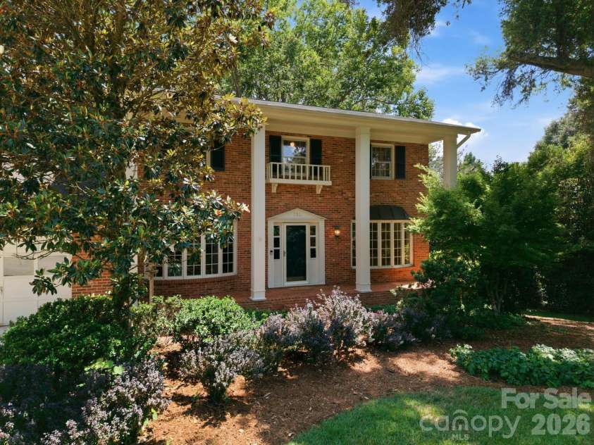 710 37th Avenue, Hickory, NC 28601.  MLS# CAR4399079, YatesRealty ID 39244. 