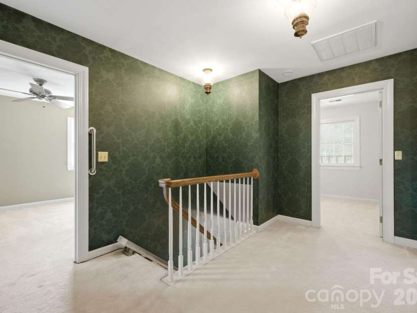 710 37th Avenue, Hickory, NC 28601.  MLS# CAR4399079, YatesRealty ID 39244. 